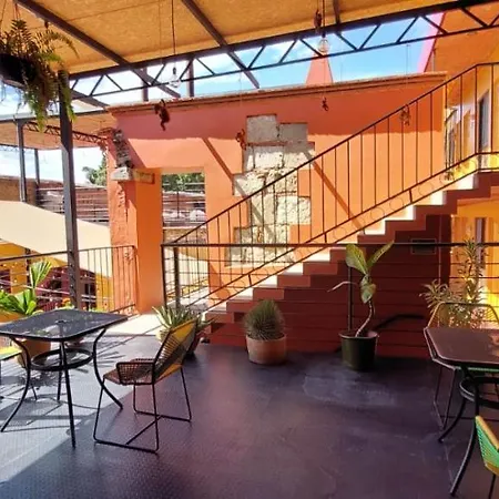 Hotel Pan:Am Bed&Breakfast-2